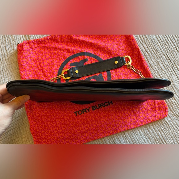 Tory Burch Bombé Reva Clutch in Black - Picture 2 of 10